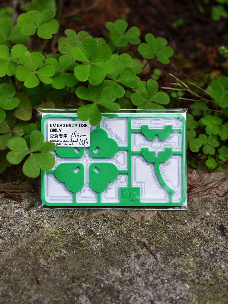 HANDSTAND PARK “EMERGENCY”-Lucky Clover