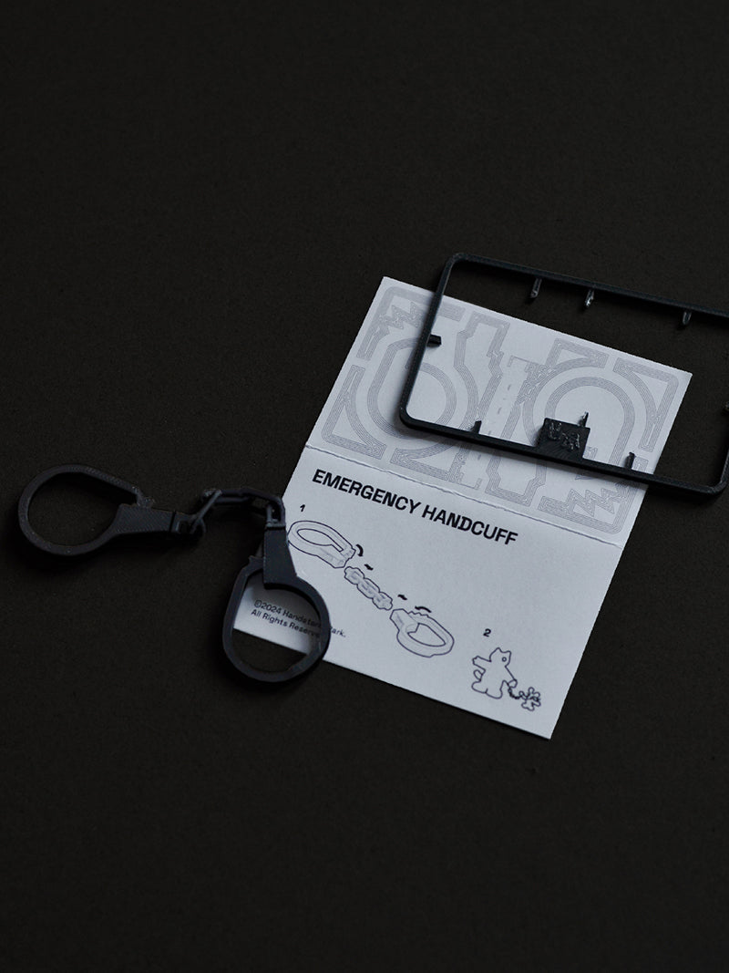 HANDSTAND PARK “EMERGENCY”-Handcuff