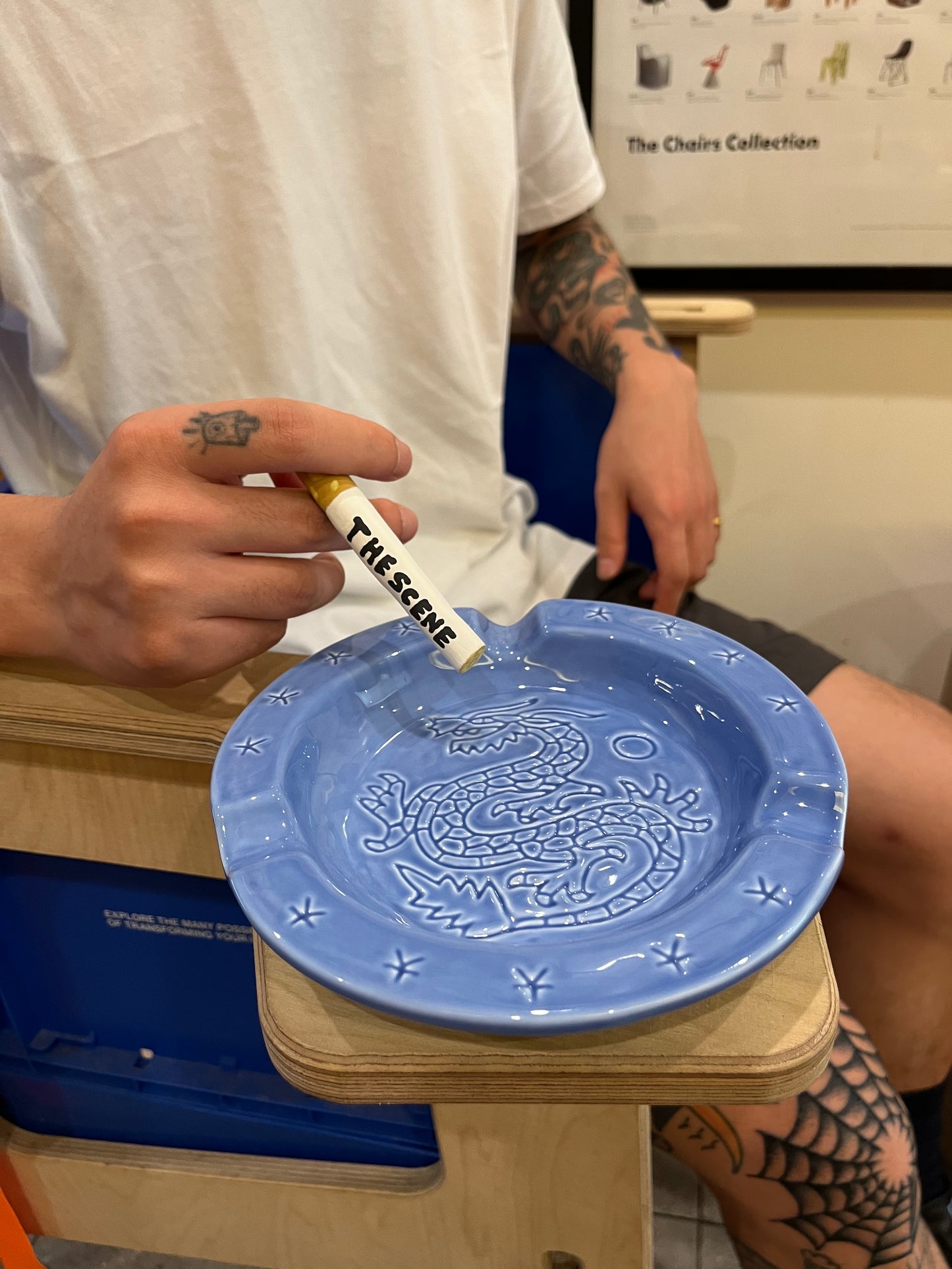 THE SCENE Loong Ashtray