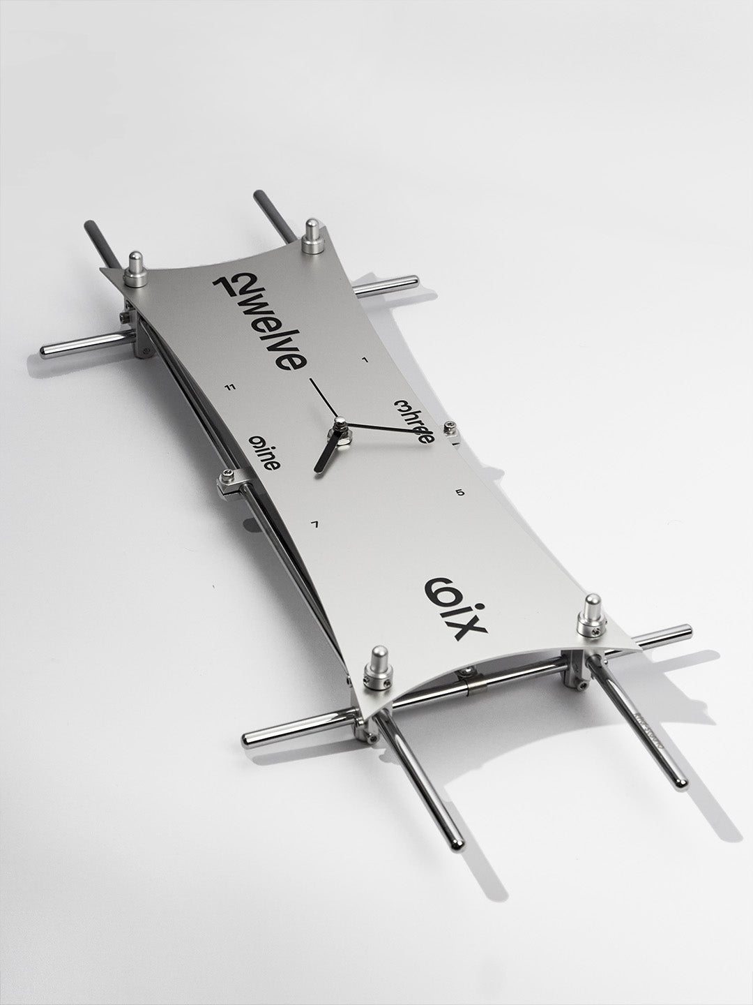 NOR khd studio - Kite Clock