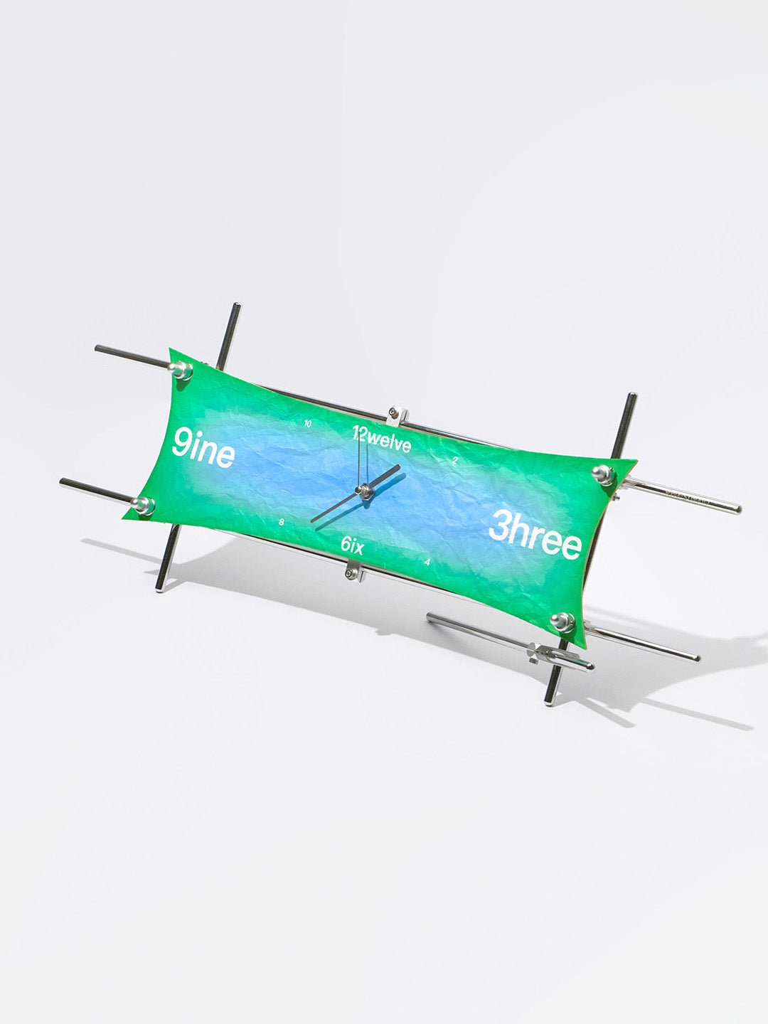 NOR khd studio - Kite Clock