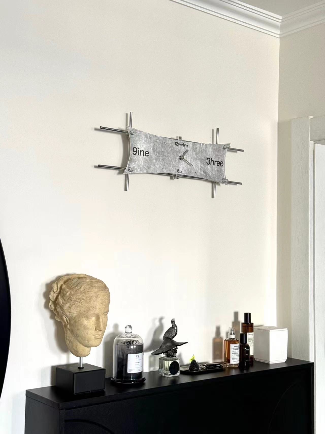NOR khd studio - Kite Clock
